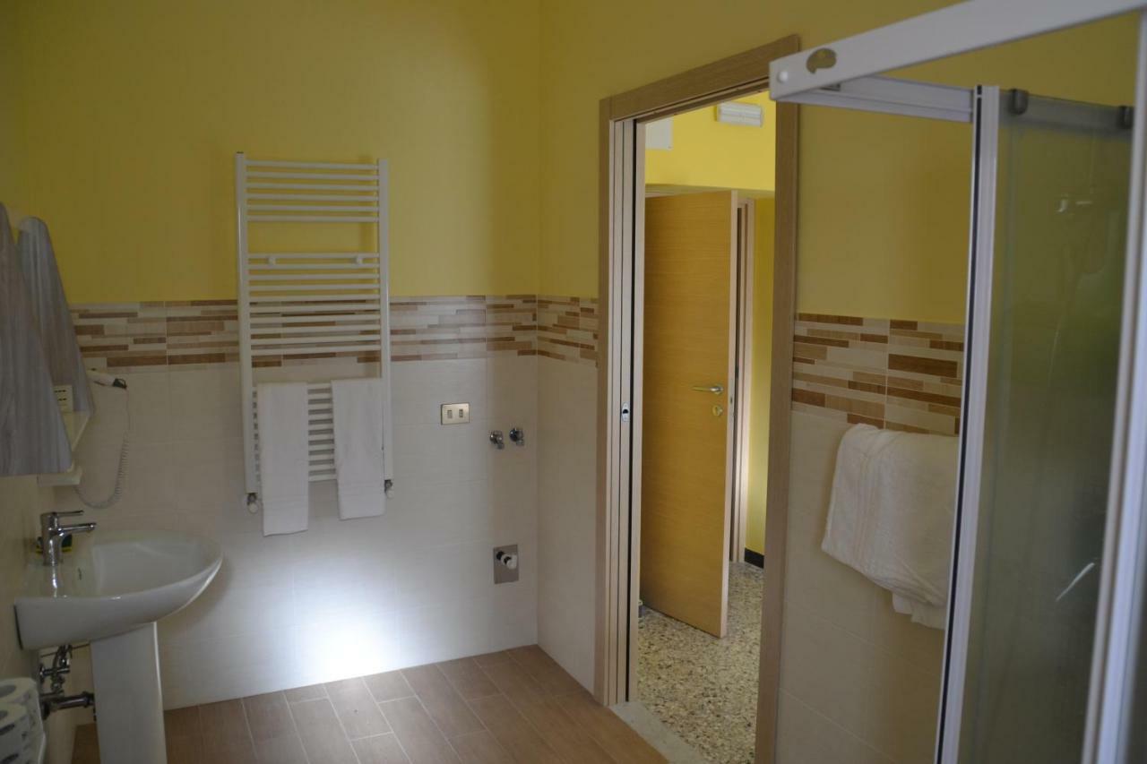 A1 Girasole B&B Castelnuovo Di Porto Exteriör bild