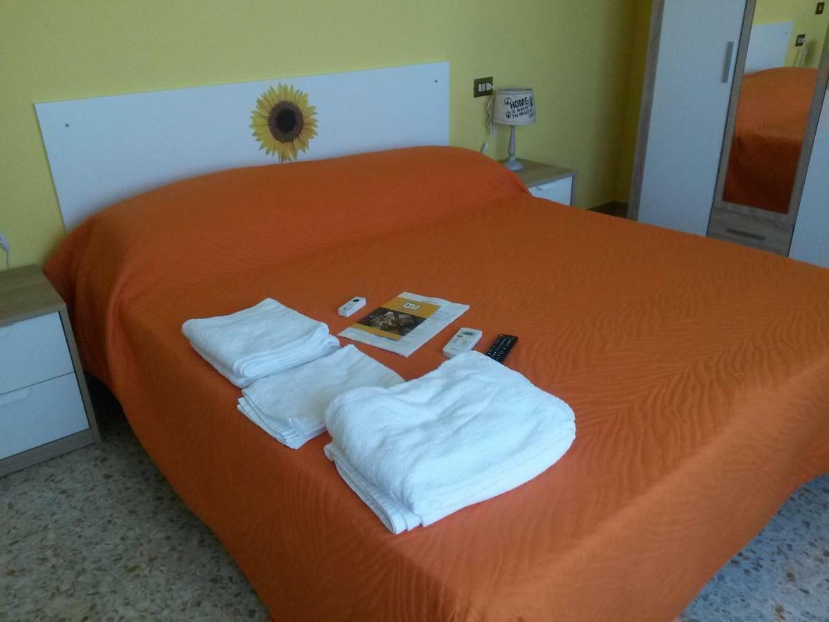 A1 Girasole B&B Castelnuovo Di Porto Exteriör bild